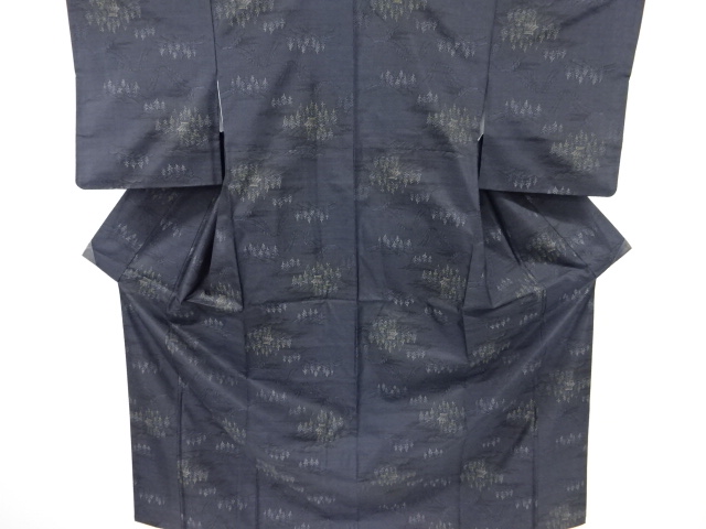 遠山に樹木模様織り出し本場泥大島紬着物